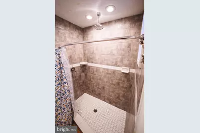 1912 7th, Philadelphia, PA 19122 - Photo 9