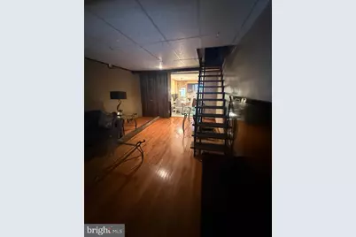 2642 S Iseminger Street, Philadelphia, PA 19148 - Photo 5