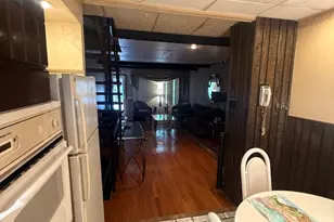 2642 S Iseminger St, Philadelphia, PA 19148 - Photo 17