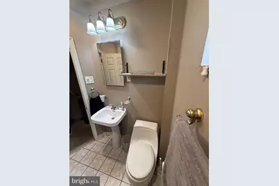 2642 S Iseminger Street, Philadelphia, PA 19148 - Photo 25