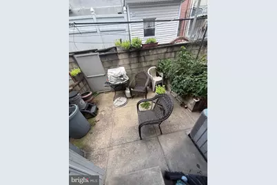 2642 S Iseminger Street, Philadelphia, PA 19148 - Photo 15