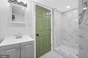 5831 Washington Ave, Philadelphia, PA 19143 - Photo 25