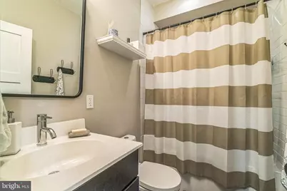 219 Green Street, Philadelphia, PA 19123 - Photo 17