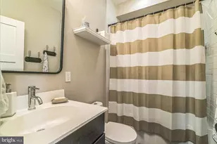 219 Green St, Philadelphia, PA 19123 - Photo 17