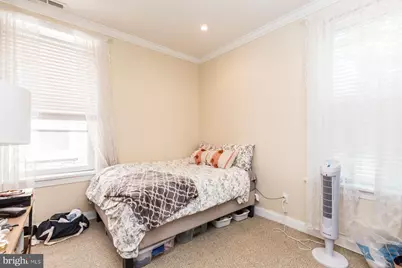 1712 Wallace Street #202, Philadelphia, PA 19130 - Photo 11