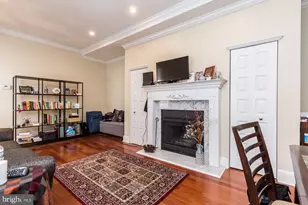 1712 Wallace St, Philadelphia, PA 19130 - Photo 3