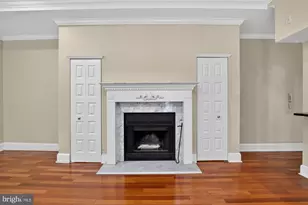 1712 Wallace St, Philadelphia, PA 19130 - Photo 9