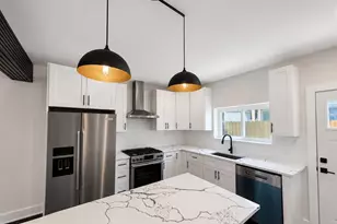 1828 S Bancroft St, Philadelphia, PA 19145 - Photo 11