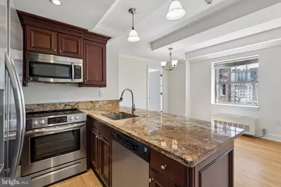 1701 Locust Street #1905, Philadelphia, PA 19103 - Photo 7