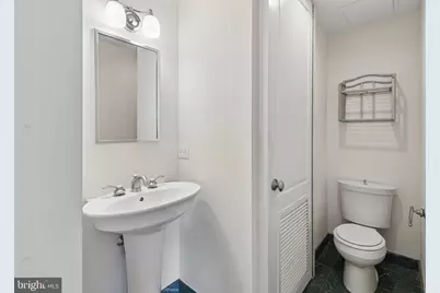 1701 Locust Street #1905, Philadelphia, PA 19103 - Photo 17