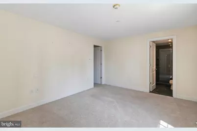 1701 Locust Street #1905, Philadelphia, PA 19103 - Photo 15