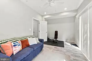 602 W Jefferson, Philadelphia, PA 19122 - Photo 5