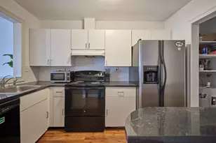 3 N Chris Columbus, Philadelphia, PA 19106 - Photo 3