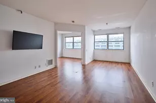 3 N Chris Columbus Blvd, Philadelphia, PA 19106 - Photo 9