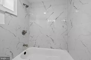 807 N 42nd St, Philadelphia, PA 19104 - Photo 23