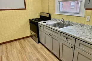 914 Anchor St, Philadelphia, PA 19124 - Photo 5