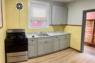 914 Anchor St, Philadelphia, PA 19124 - Photo 7