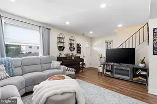 13073 Townsend Rd, Philadelphia, PA 19154 - Photo 7