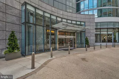 2101 Market Street #3705, Philadelphia, PA 19103 - Photo 3