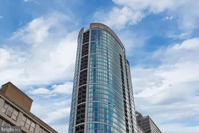 2101 Market Street #3705, Philadelphia, PA 19103 - Photo 1