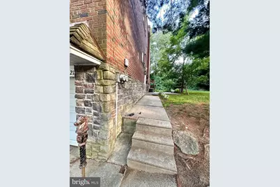 218 Lockart Lane, Philadelphia, PA 19116 - Photo 5