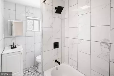 246 Watkins Street, Philadelphia, PA 19148 - Photo 11