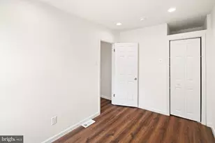 246 Watkins St, Philadelphia, PA 19148 - Photo 13