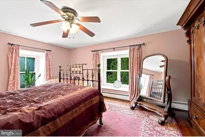 8123 Roanoke Street, Philadelphia, PA 19118 - Photo 23