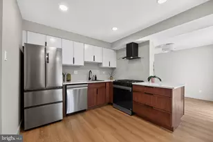 5010 N Convent Ln, Philadelphia, PA 19114 - Photo 11