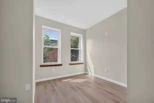 2442 N 13th St, Philadelphia, PA 19133 - Photo 15
