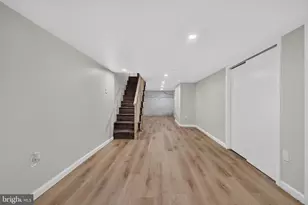 2442 N 13th St, Philadelphia, PA 19133 - Photo 17