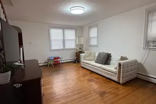 1810 Benson St, Philadelphia, PA 19152 - Photo 3