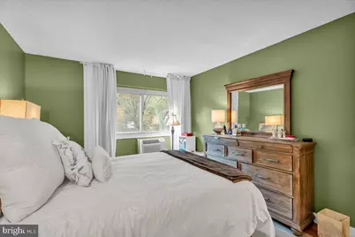 2101 Chestnut Street #213, Philadelphia, PA 19103 - Photo 17
