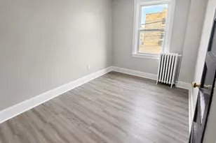 994 Carver St, Philadelphia, PA 19124 - Photo 3