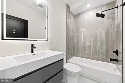 260 S 18th Street #3, Philadelphia, PA 19103 - Photo 7