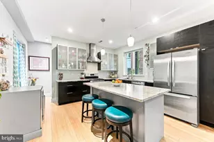 1217 Mt Vernon St, Philadelphia, PA 19123 - Photo 3