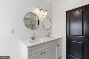 320 Wharton St, Philadelphia, PA 19147 - Photo 35