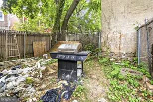 5663 Boyer St, Philadelphia, PA 19138 - Photo 15