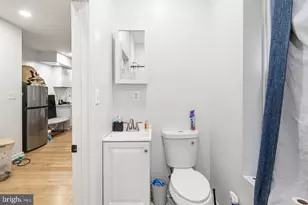 5663 Boyer St, Philadelphia, PA 19138 - Photo 9