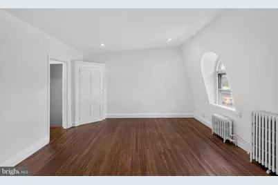 2124 Spruce Street #4F, Philadelphia, PA 19103 - Photo 5