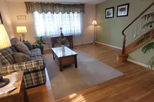 1235 Stanwood St, Philadelphia, PA 19111 - Photo 3