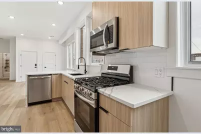 136 E Cumberland Street #3, Philadelphia, PA 19125 - Photo 7