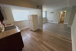 900 Marcella St, Philadelphia, PA 19124 - Photo 13