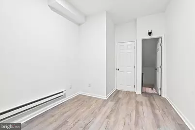3238 N Woodstock Street, Philadelphia, PA 19140 - Photo 5