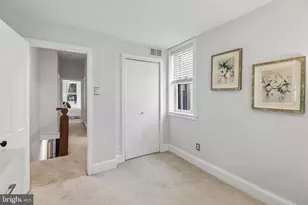 621 S Bambrey St, Philadelphia, PA 19146 - Photo 21