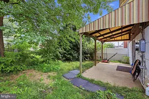 10209 W Keswick Rd, Philadelphia, PA 19114 - Photo 15