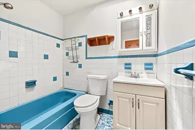 10209 W Keswick Road, Philadelphia, PA 19114 - Photo 11