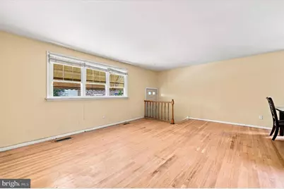 10209 W Keswick Road, Philadelphia, PA 19114 - Photo 3