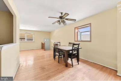10209 W Keswick Road, Philadelphia, PA 19114 - Photo 5