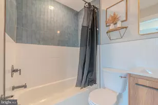 1901 N 2nd St, Philadelphia, PA 19122 - Photo 11